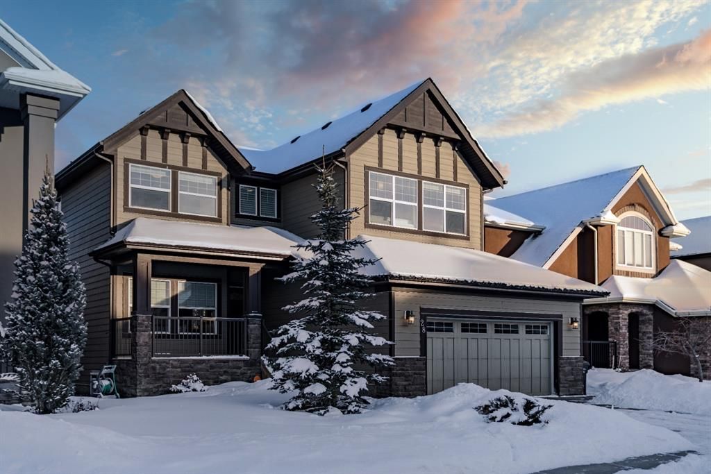 I have sold a property at 28 ROCKFORD TERRACE NW in Calgary
